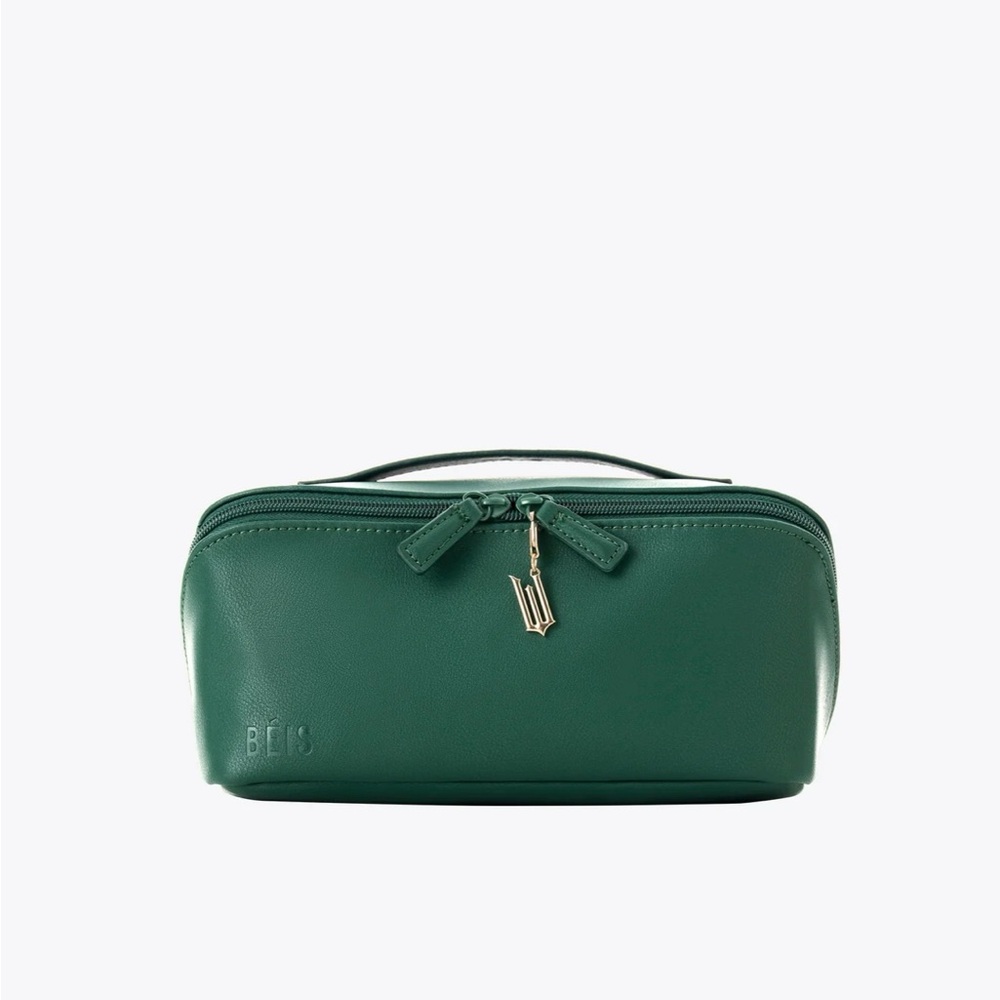 BRAND NEW! BEIS - The Wicked Toiletry Kit In Wicked Green
